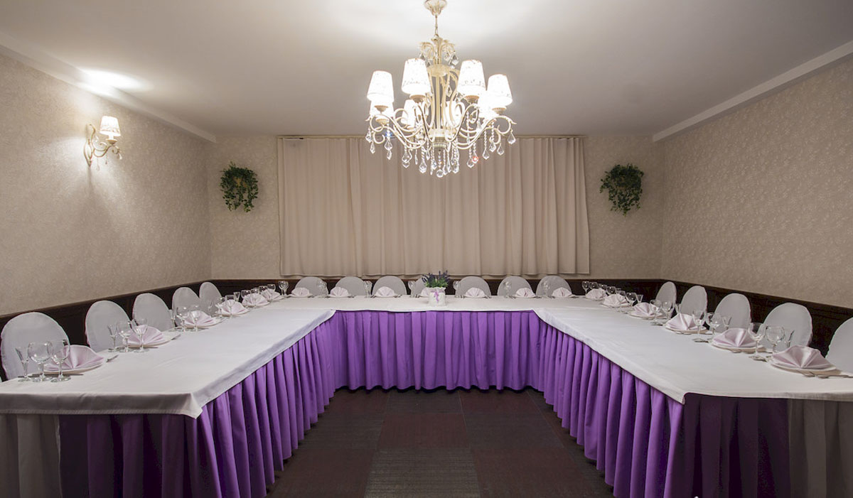 Зал на 30 человек — Ресторан-кафе Гасконь