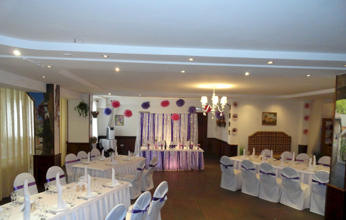 Зал на 200 человек