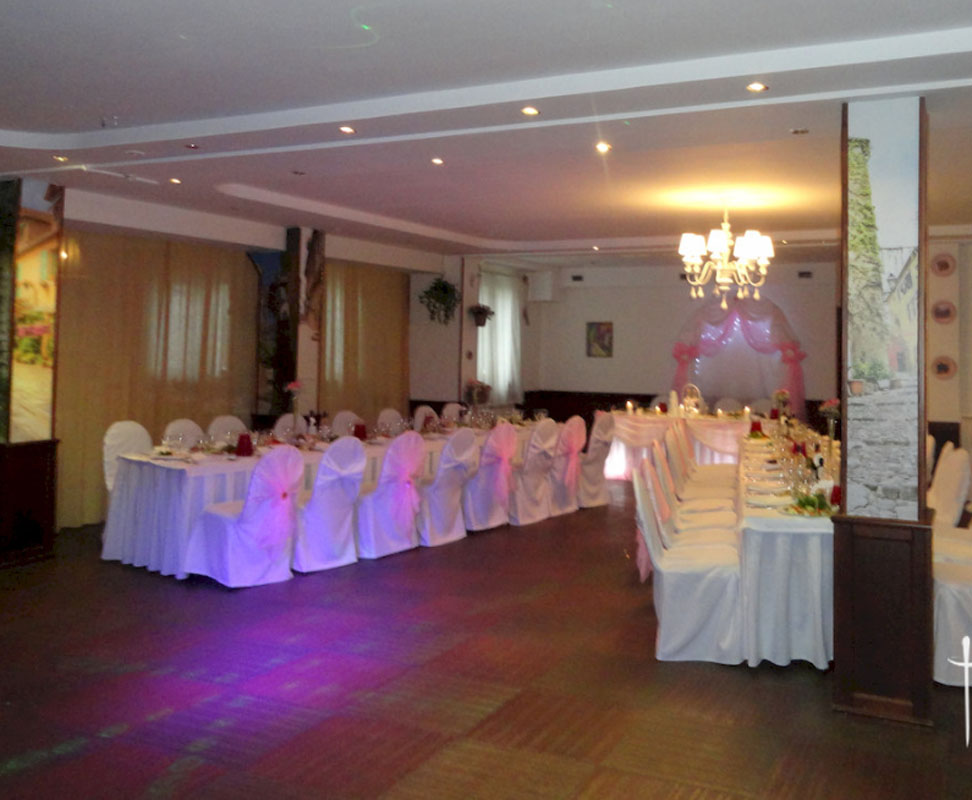 Зал на 200 человек — Ресторан-кафе Гасконь