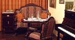 Основной зал