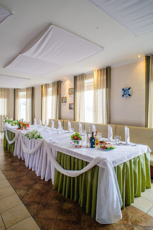 Банкетный зал — Встреча на Енисее