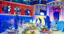 Основной зал — интерьер зала