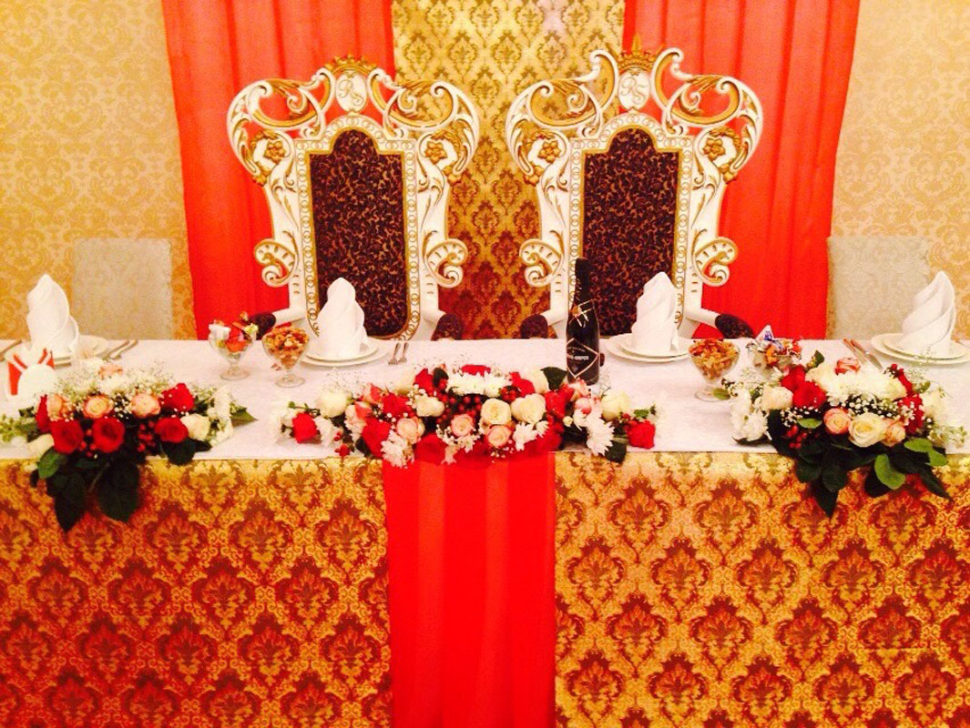 Основной зал — Ресто-клуб Саяны Royal