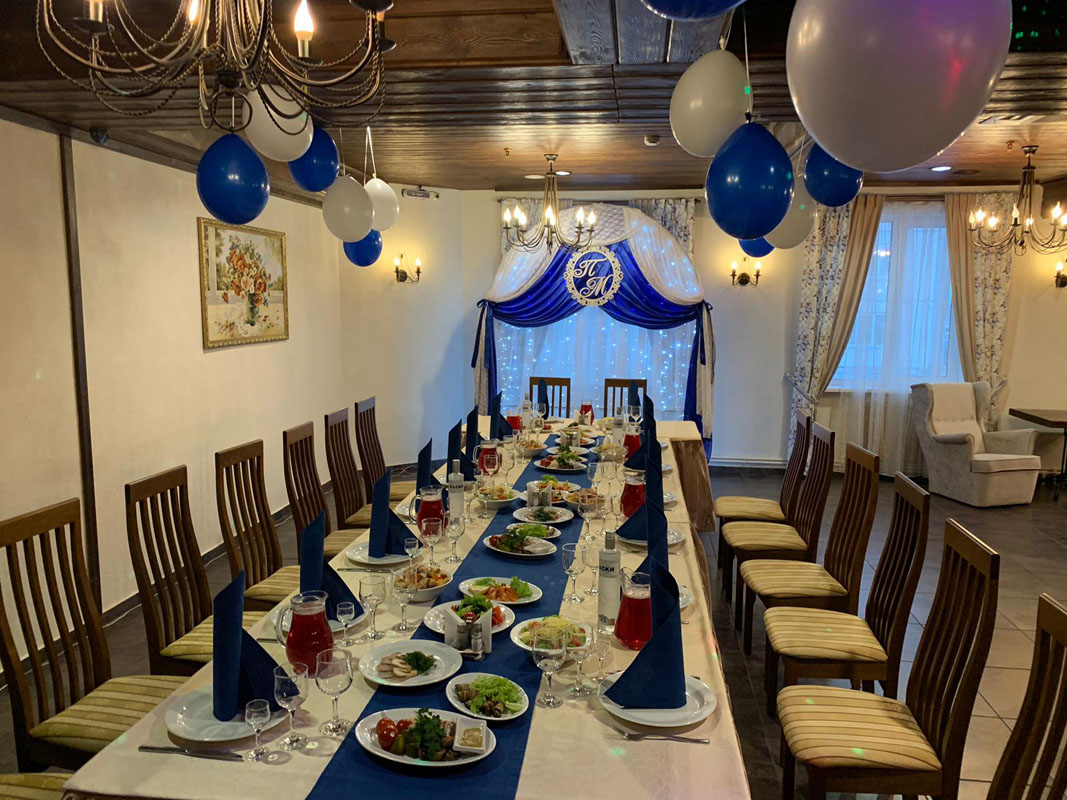 Банкетный зал — Семь пятниц