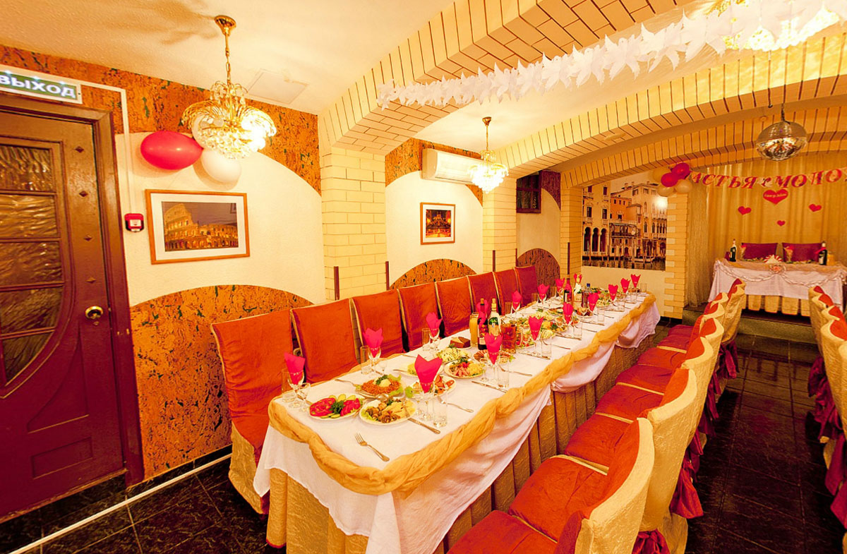 Зал на 70 человек — Адриано