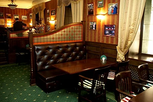 Зал на 150 человек — The James Shark Pub