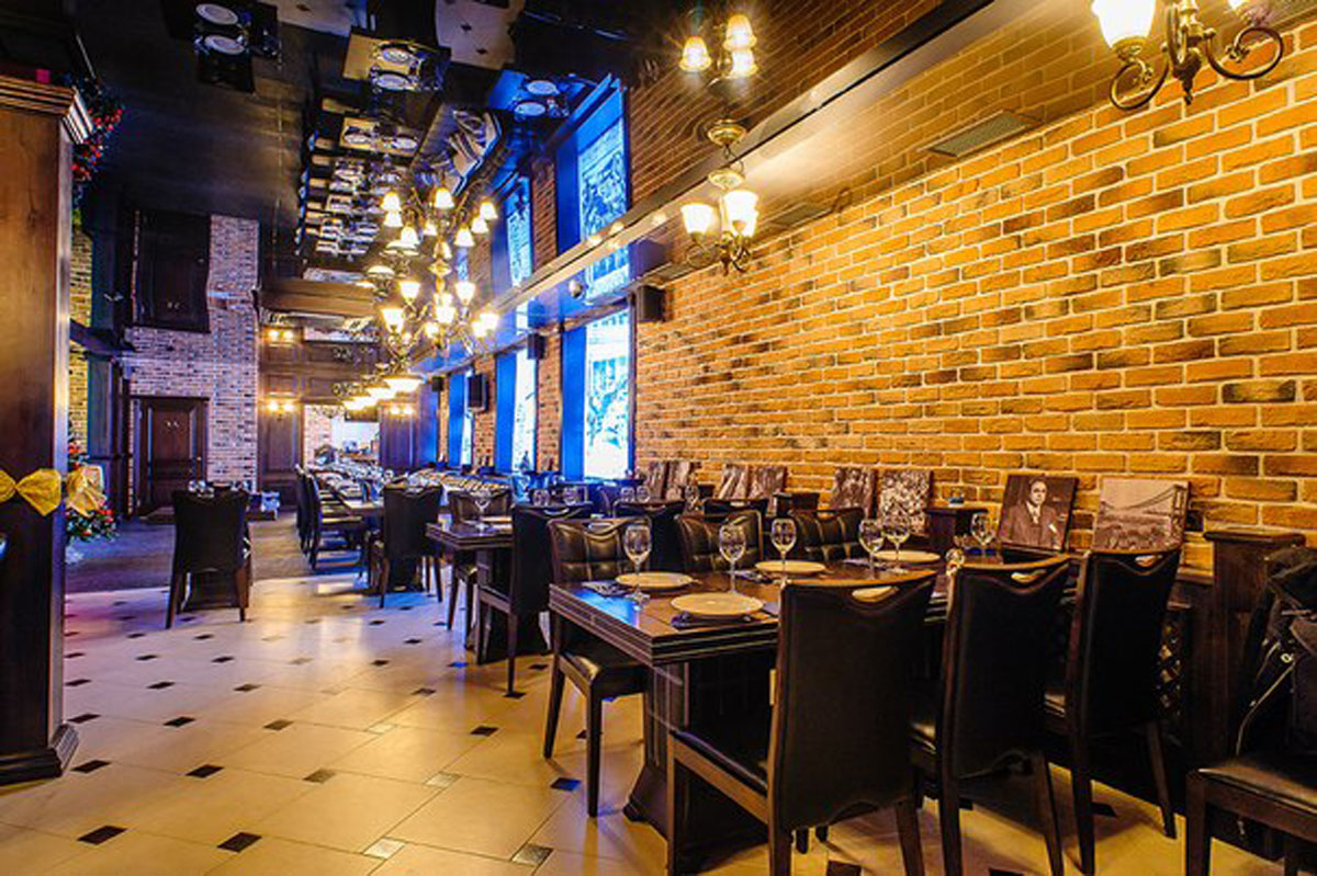 Основной зал — Ресторан Bootleggers bar