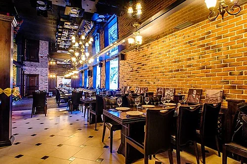 Основной зал — Ресторан Bootleggers bar