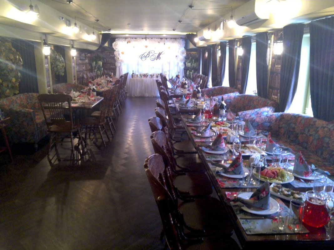 Основной зал — Дядя Сёма