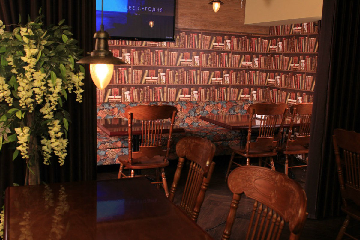 Основной зал — Дядя Сёма