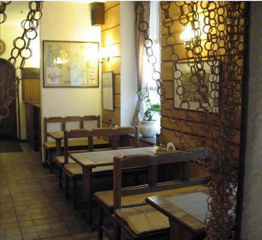 Основной зал — Нида