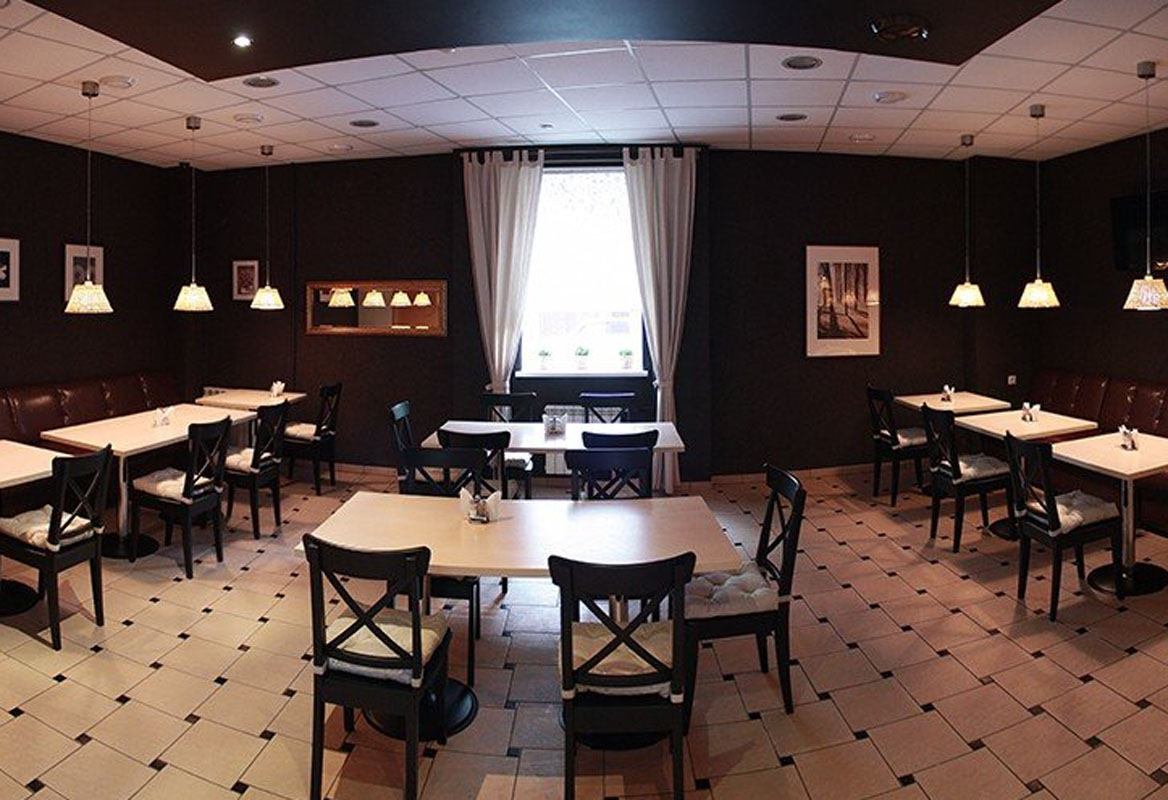 Основной зал — Ривьера