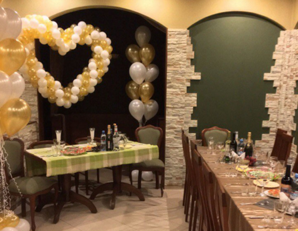 Основной зал — Подиум