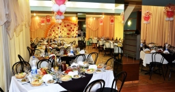 Основной зал