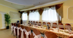 Основной зал