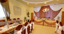 Основной зал