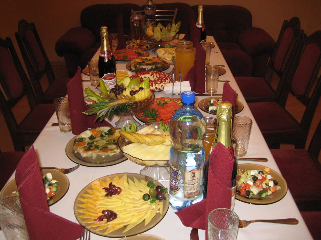 Зал на 15 человек — Кафе Торжество