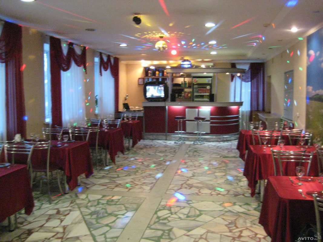 Зал на 75 человек — Кафе Торжество