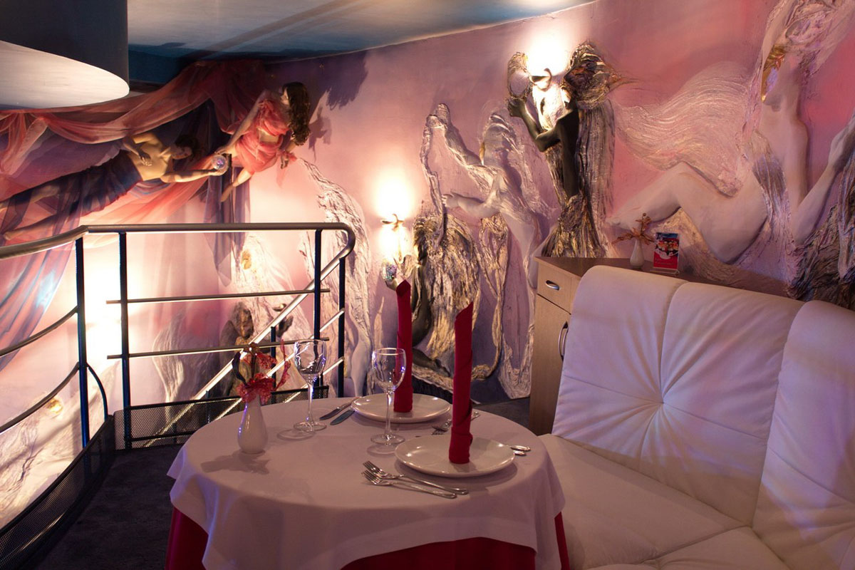 Основной зал — Седьмое небо