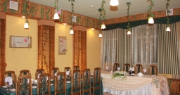 Основной зал