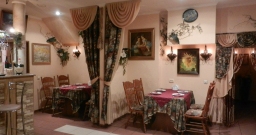 Основной зал