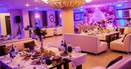 Основной зал