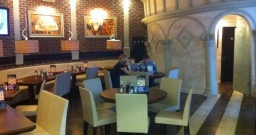 Основной зал — интерьер зала