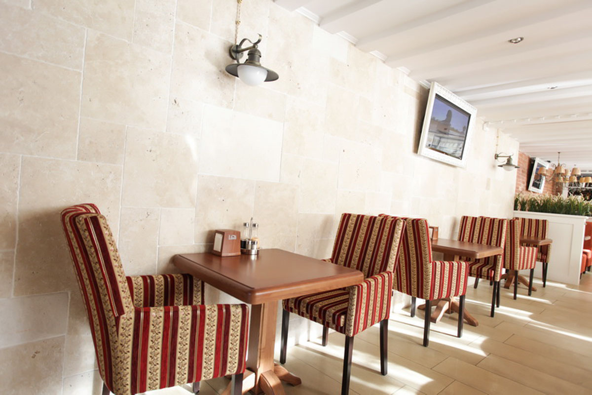 Основной зал — ДоМино