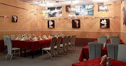 Основной зал — интерьер зала