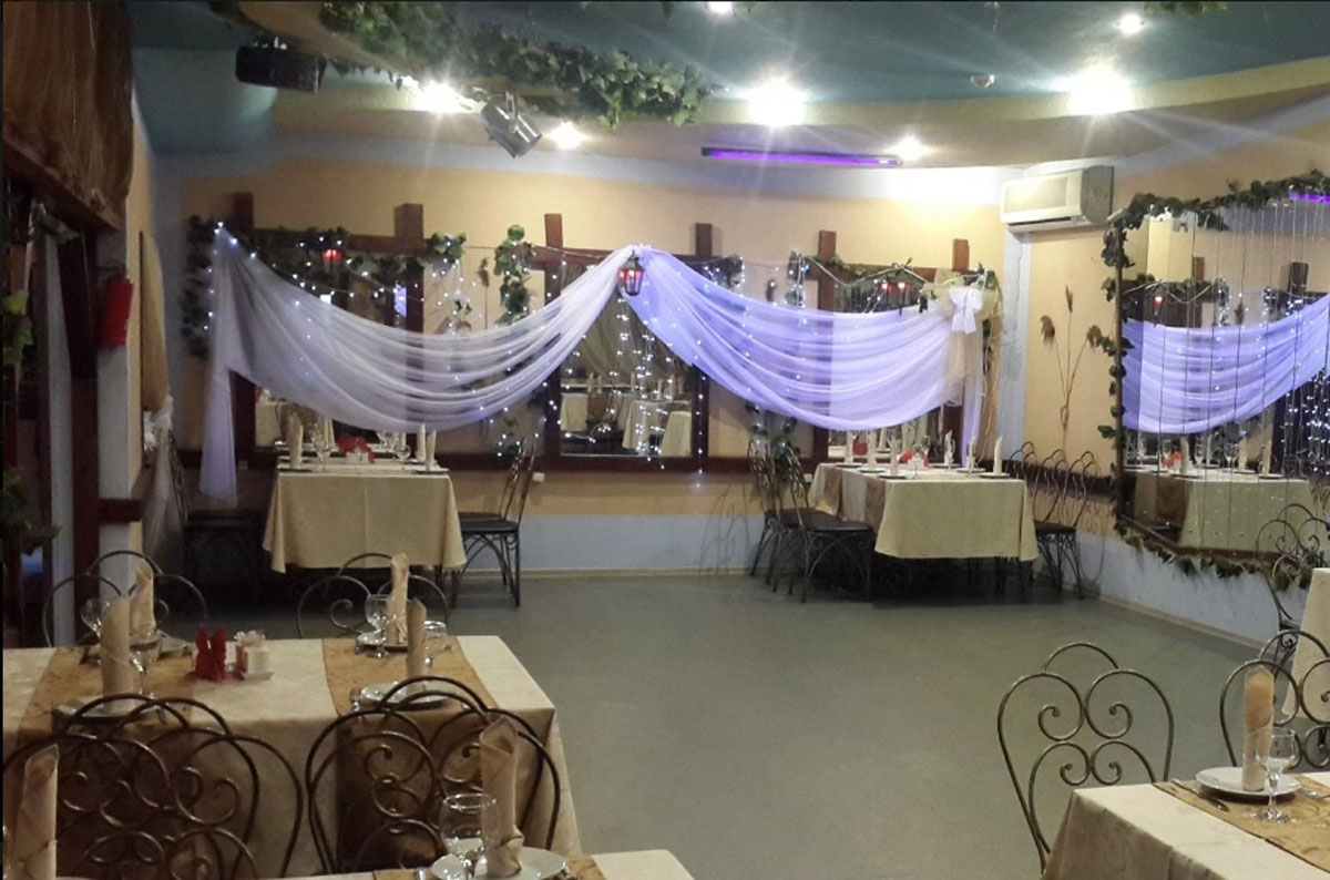 Зал на 55 человек — Три короля