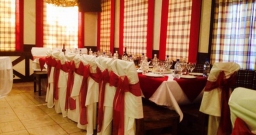 Основной зал — интерьер зала