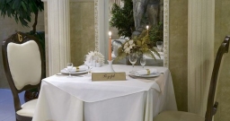 Основной зал — интерьер зала