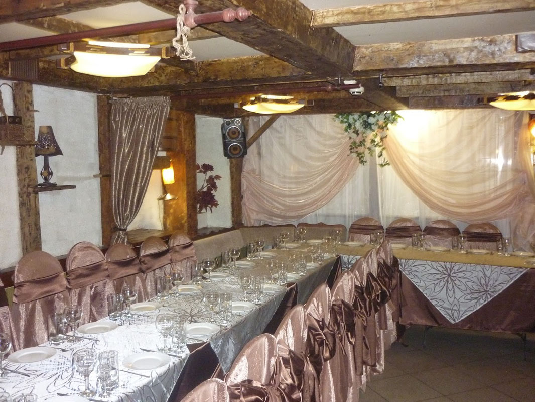 Основной зал — Старый Город