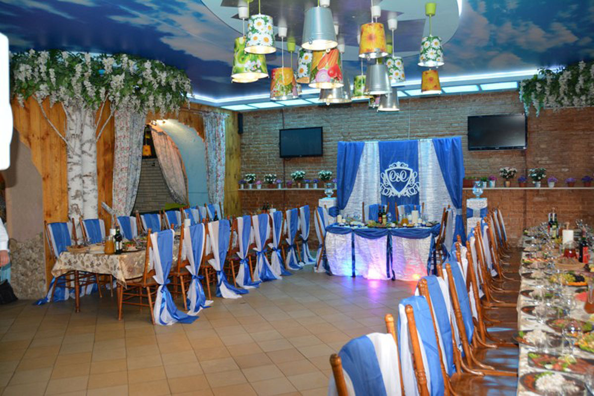 Основной зал — Огород