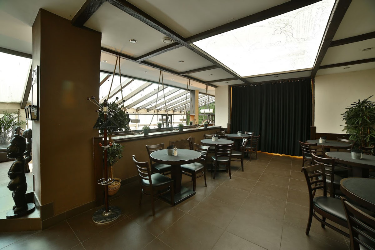 Зал на 50 человек — Клуб путешественников