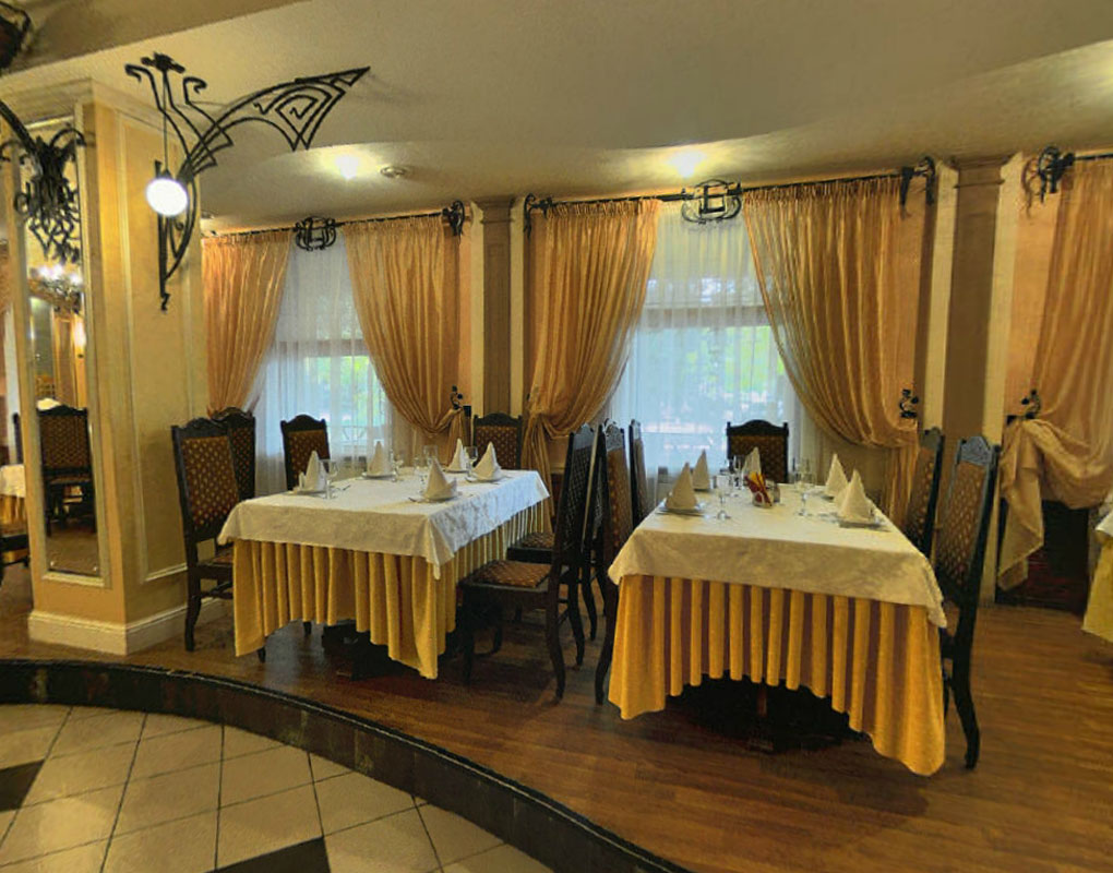 Основной зал — Ресторан Латвия