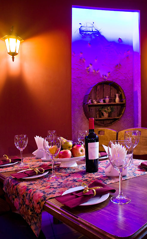 Зал на 30 человек — Винный клуб Виновник