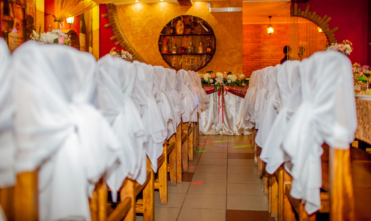 Зал на 50 человек — Винный клуб Виновник