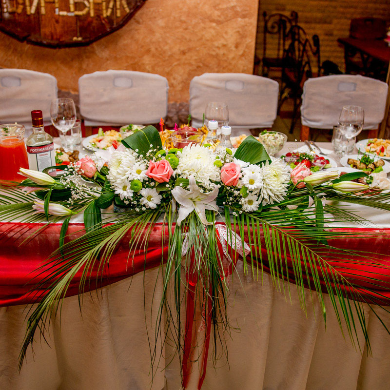 Зал на 50 человек — Винный клуб Виновник