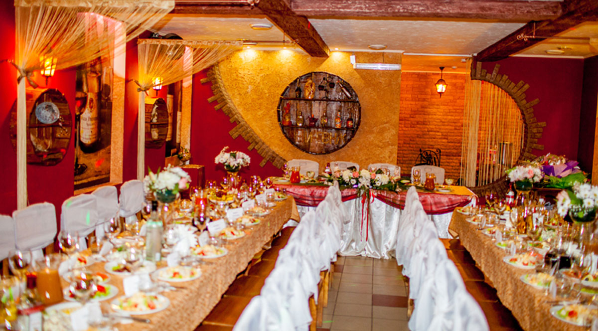 Зал на 50 человек — Винный клуб Виновник