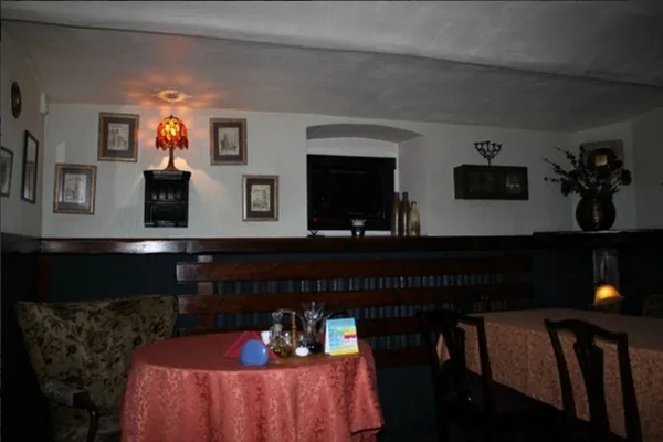 Основной зал