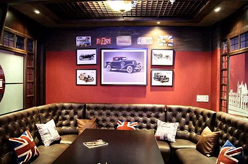 Основной зал — Baskerville Pub