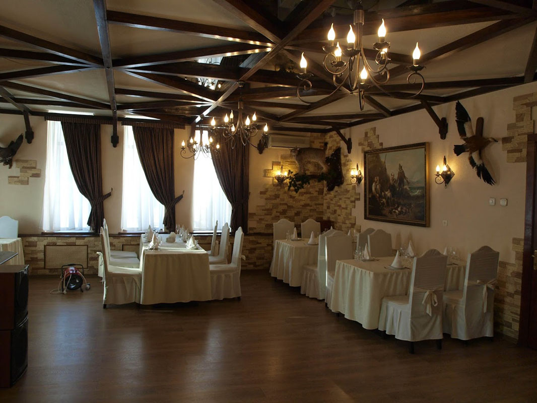 Основной зал — Ресторан Бочка