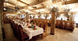 Зал на 100 человек