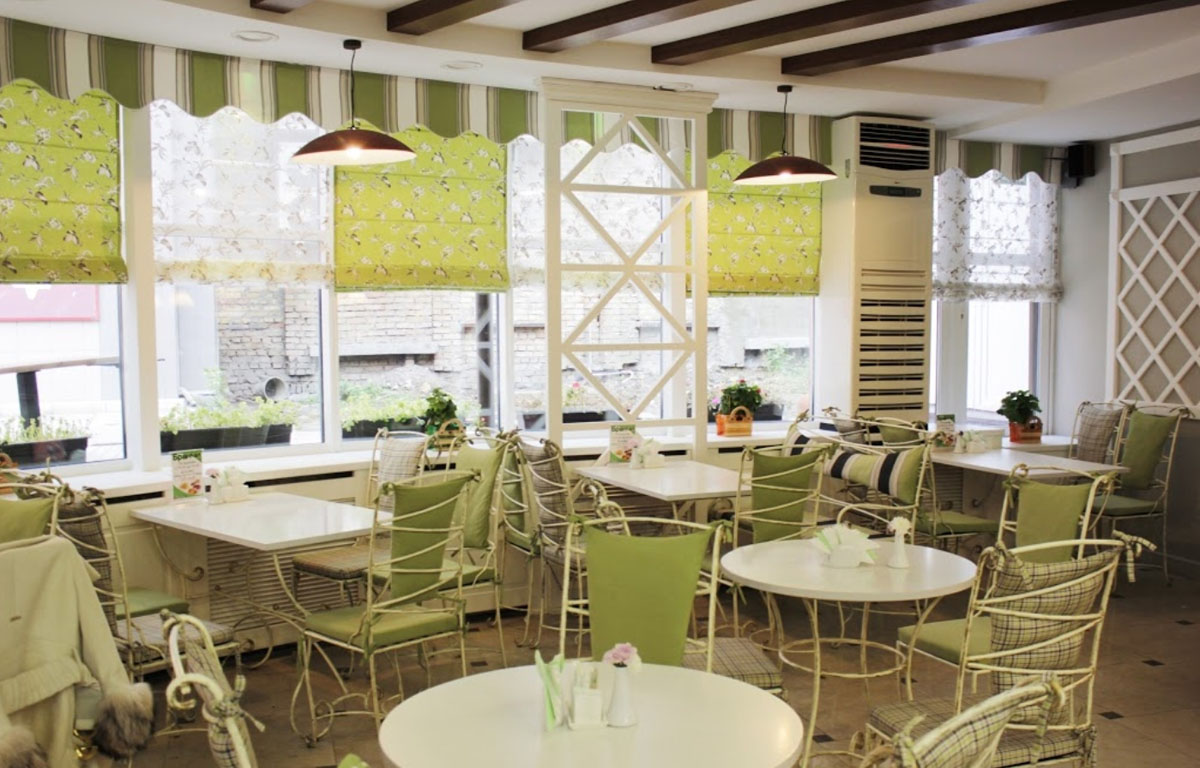 Основной зал — Кафе-бар Градусник