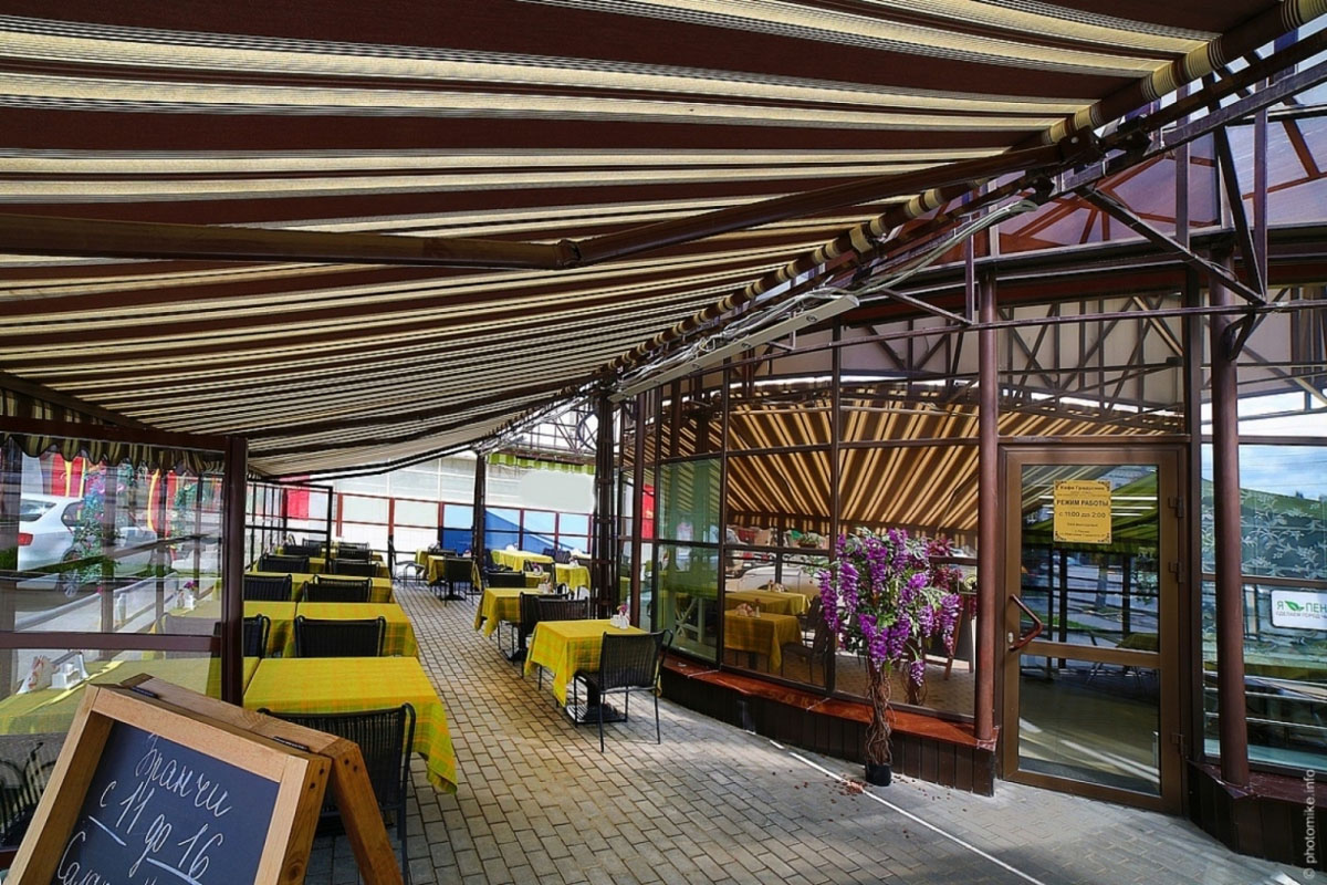 Основной зал — Кафе-бар Градусник