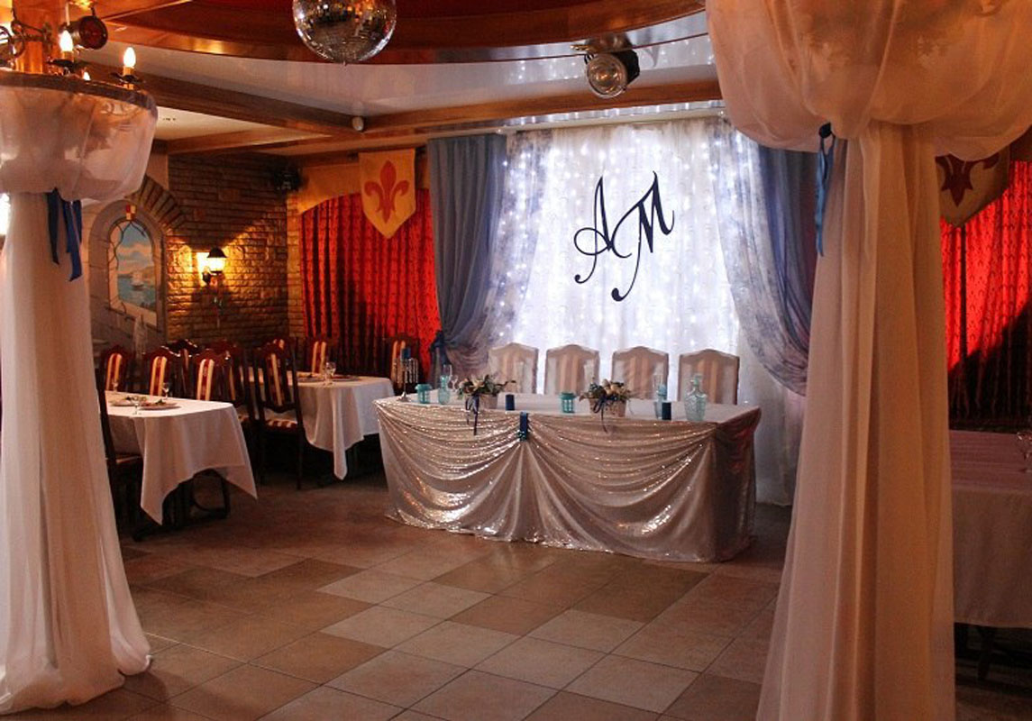 Основной зал — Бар Легенда