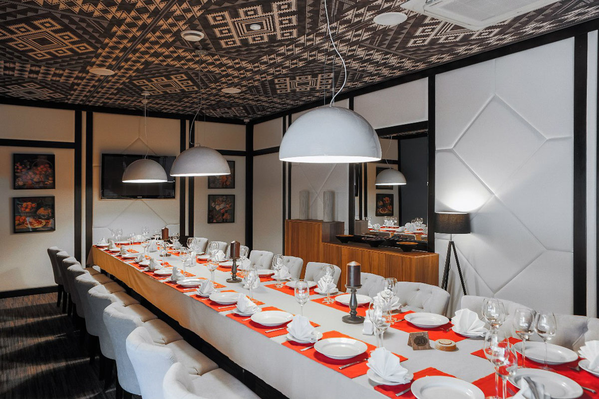 Зал на 90 человек — Ресторан Купеческий