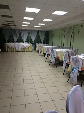 Основной зал — Бар Каприз