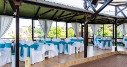 Зал на 100 человек